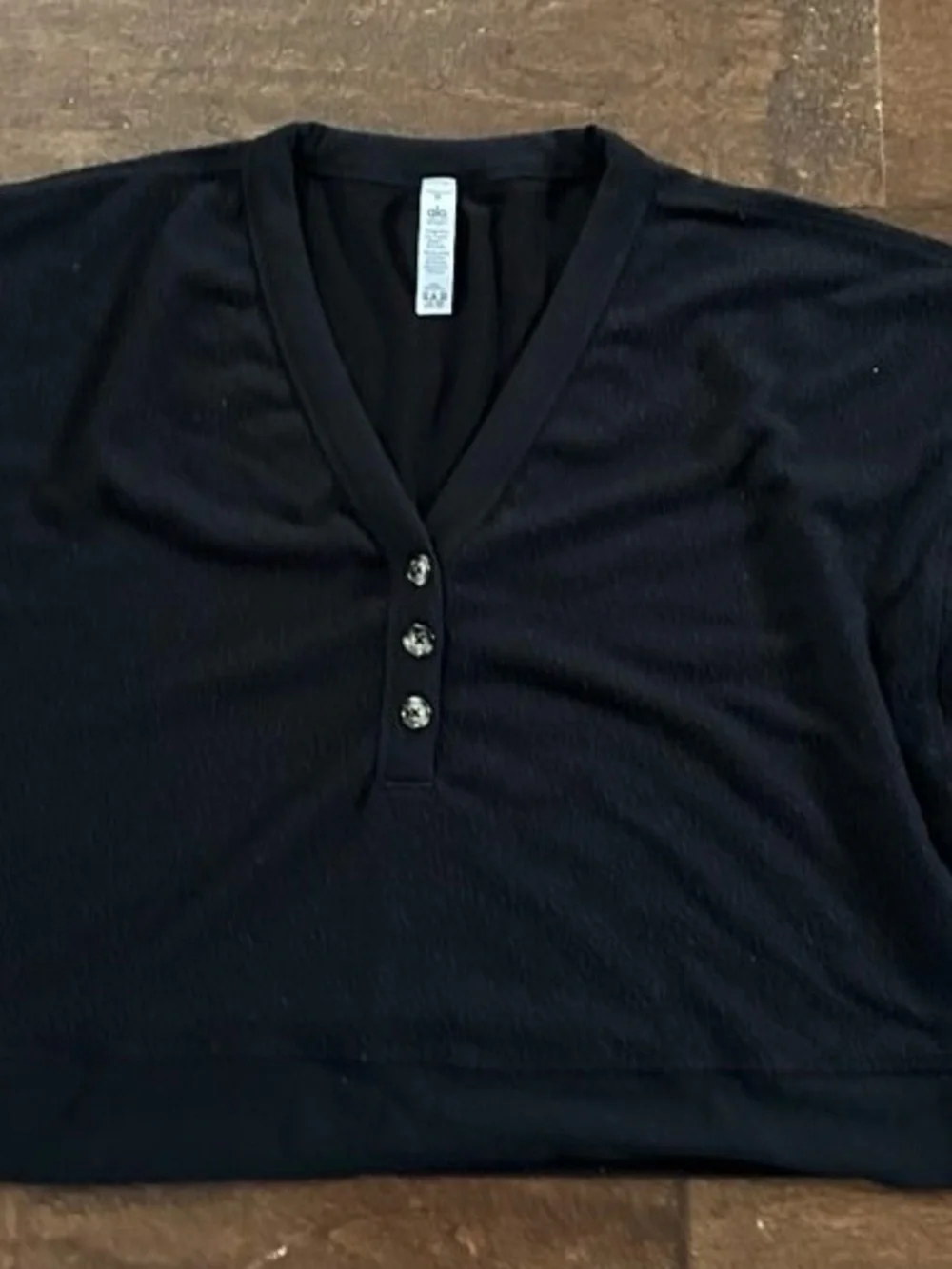 ALO Yoga Black Henley Pullover Cropped Size Small-EUC